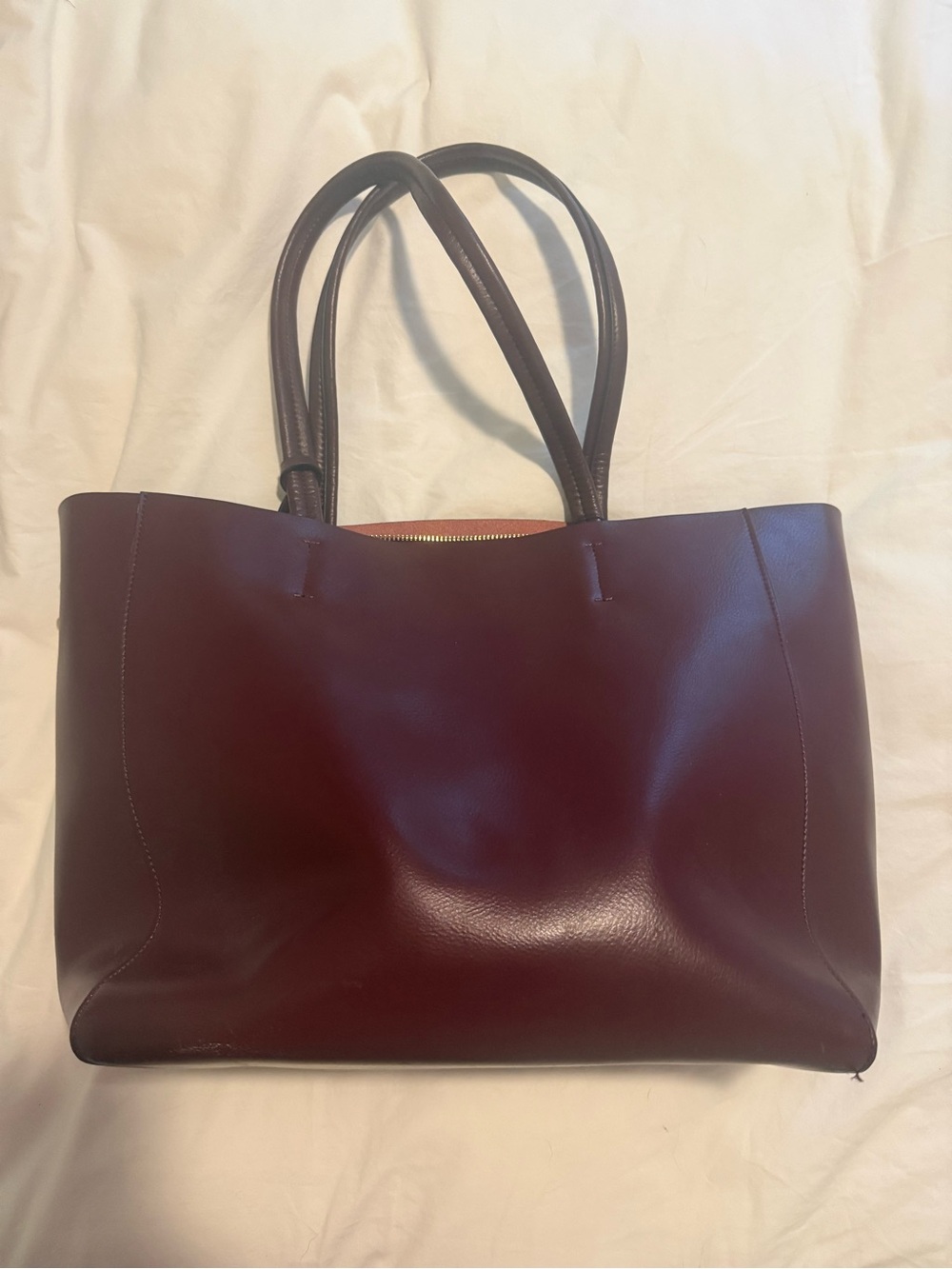 Women’s Leather Tote Bag in Deep Burgundy